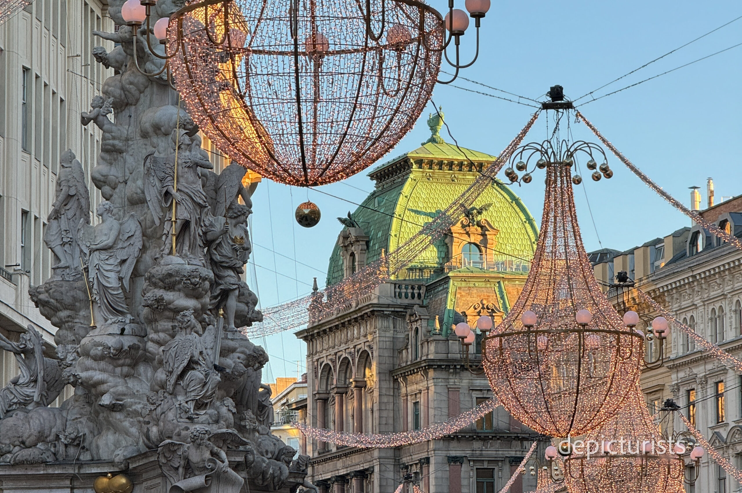Vienna Christmas Markets: Lights, Laughter & Glühwein