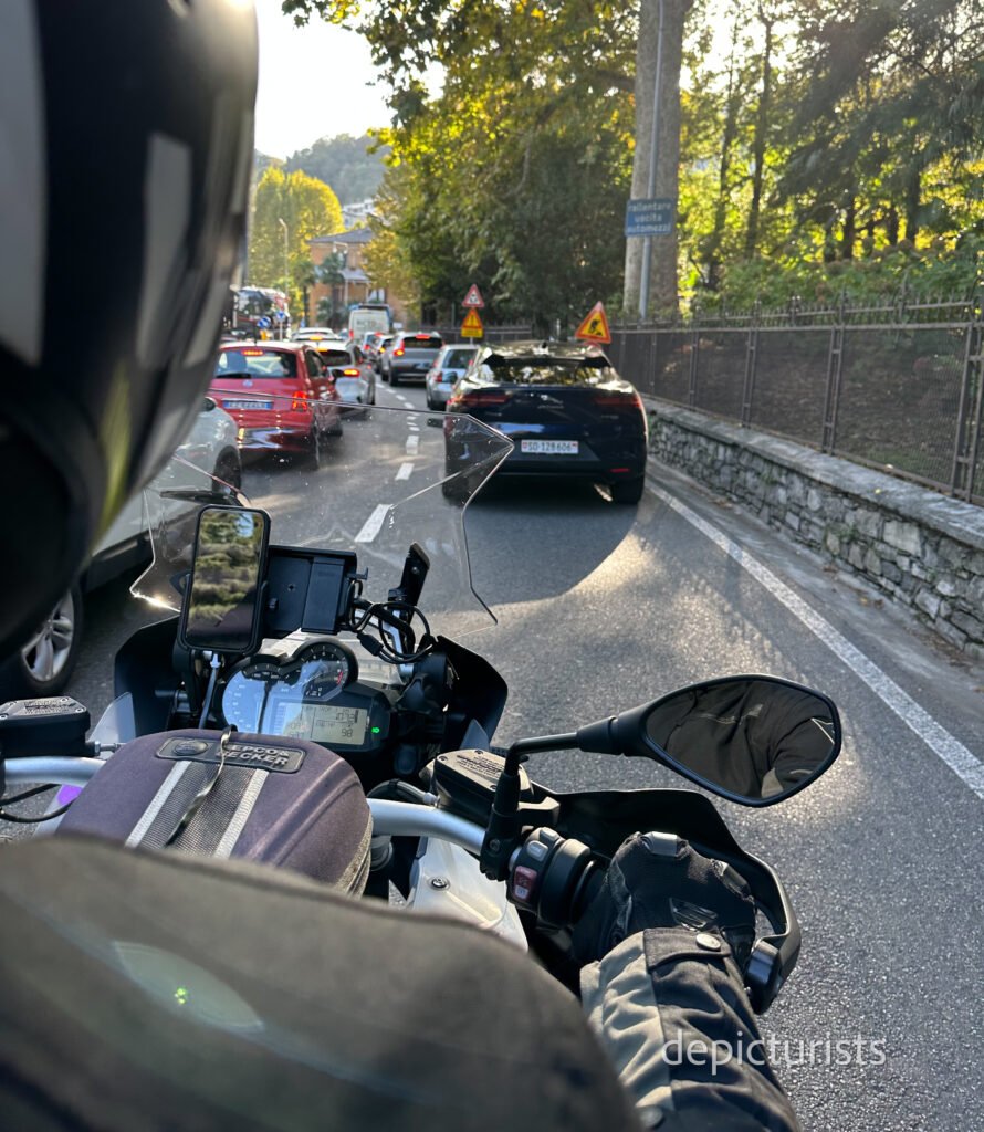 Traffic jam in Lake Como