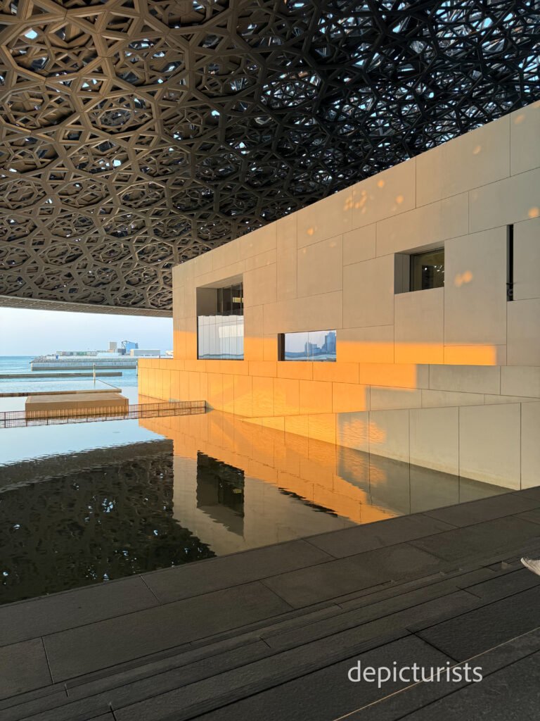  Louvre Abu Dhabi - outside