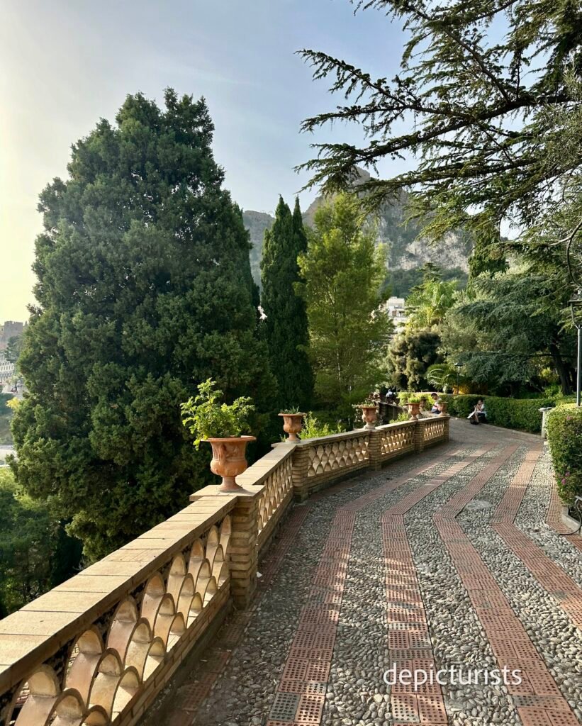 Romantic Taormina: 2-Day Lovebird Itinerary -Villa Comunale